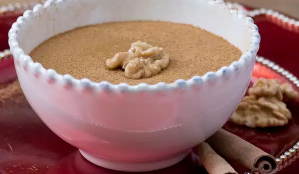 Pudding with Nuts