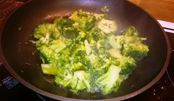 Sauteed Broccoli with Spices