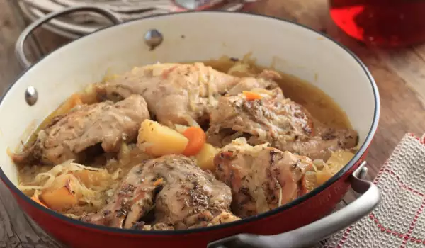 Rabbit Stew with Onions